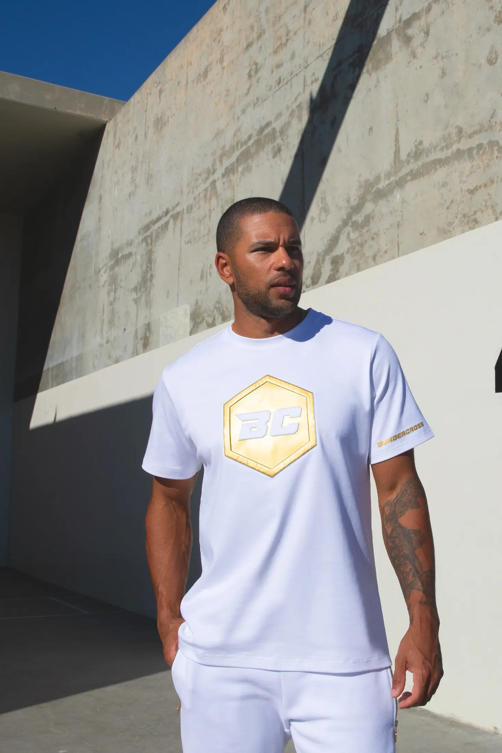 T-Shirt white